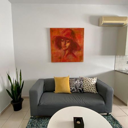 Cosy One Bedroom Apartment In Pafos Esterno foto