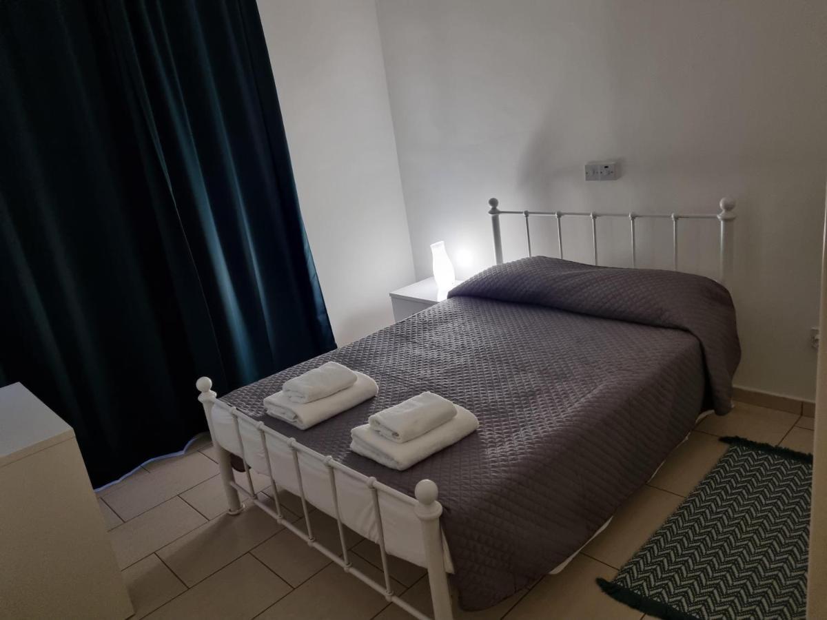 Cosy One Bedroom Apartment In Pafos Esterno foto